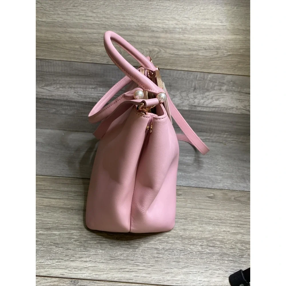 Ted Baker approximately 13x8x6